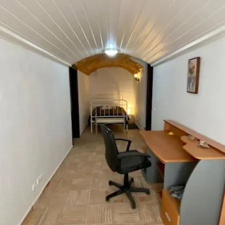 Lovely 3 Bedroom Apt With Patio In A Typical House Tavira