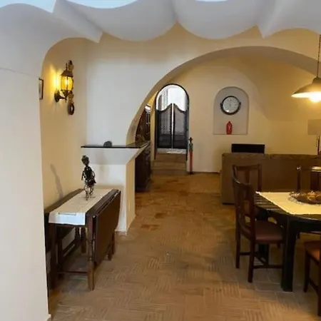 Apartment Lovely 3 Bedroom Apt With Patio In A Typical House Tavira