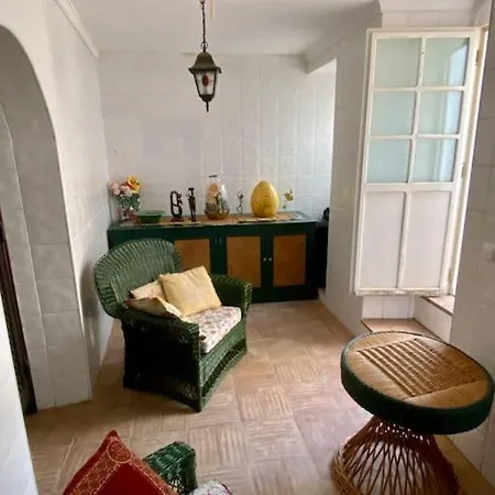 Apartment Lovely 3 Bedroom Apt With Patio In A Typical House Tavira